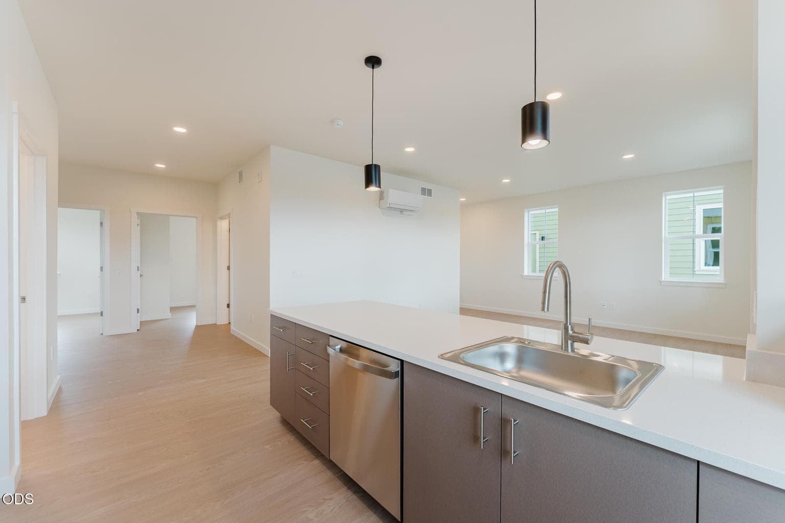 Photo of 155 NW 17th Street 7 of 21
