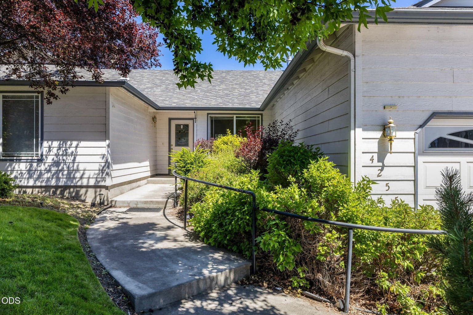 Photo of 4255 Ben Hogan Drive 2 of 49