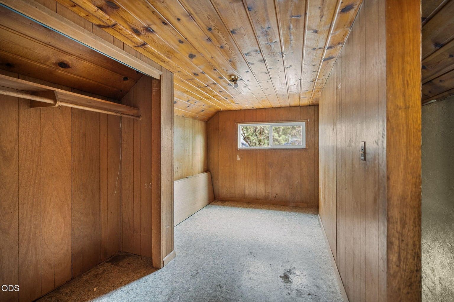 Photo of 455 NE Dekalb Avenue 14 of 24