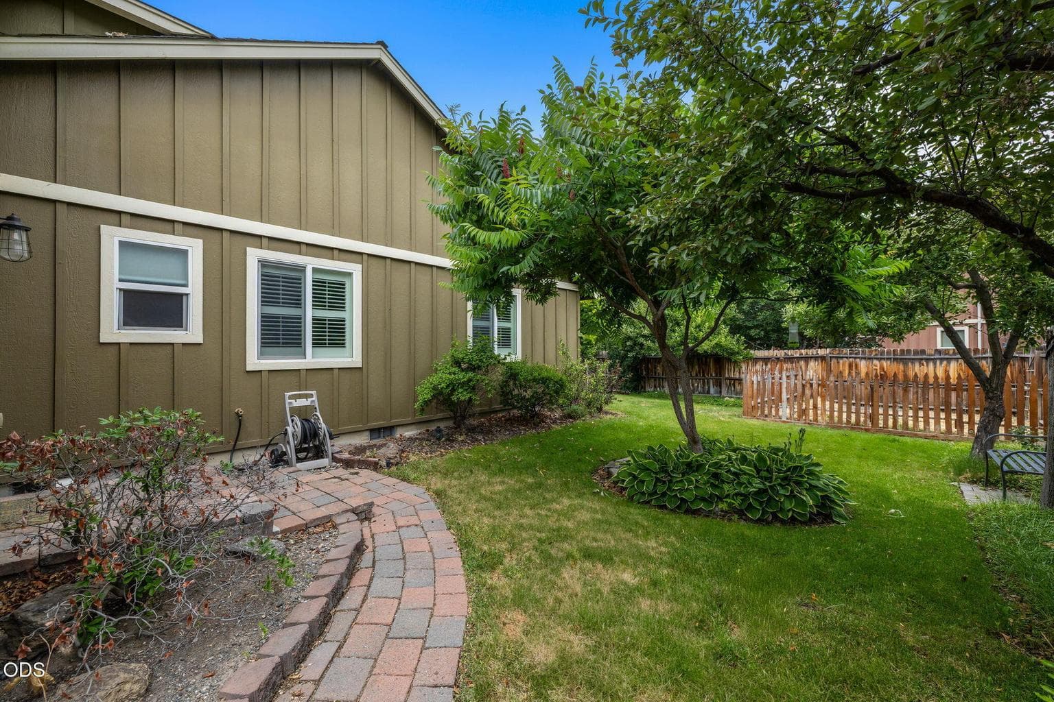 Photo of 2041 SW Obsidian Avenue 40 of 49