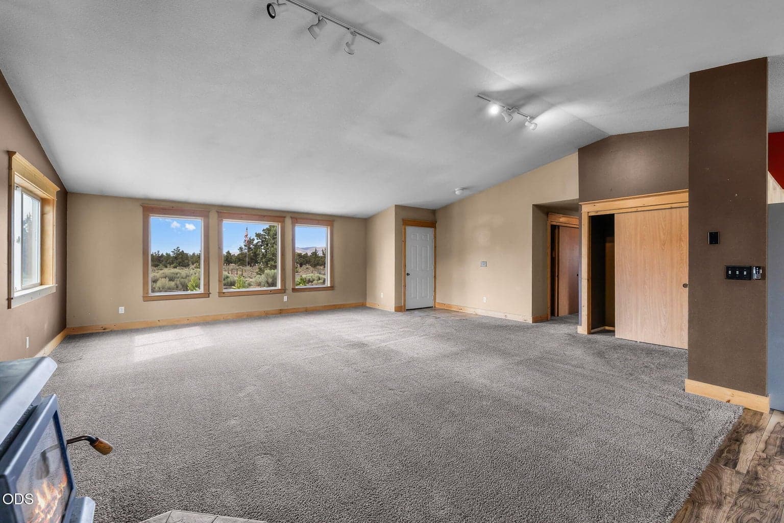 Photo of 24893 Elk Lane 5 of 41