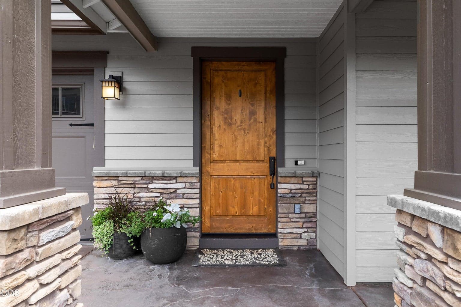 Photo of 20158 Stonegate Drive 3 of 66