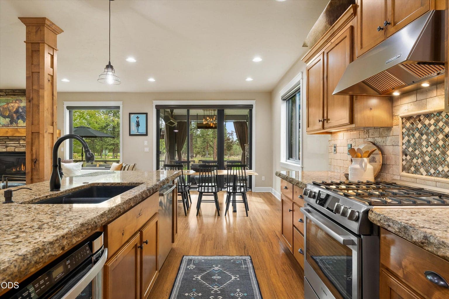 Photo of 20158 Stonegate Drive 12 of 66