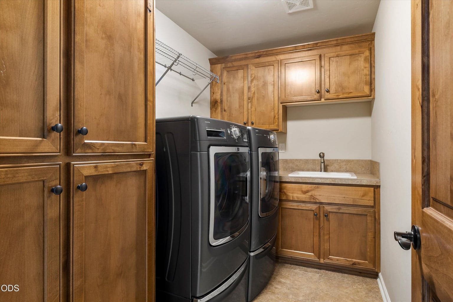 Photo of 20158 Stonegate Drive 29 of 66