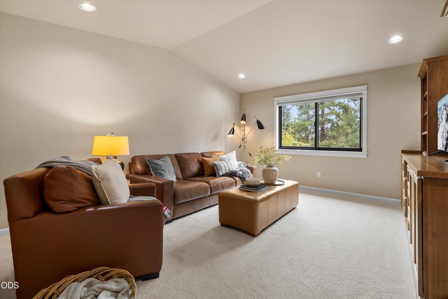 Photo of 20158 Stonegate Drive 30 of 66