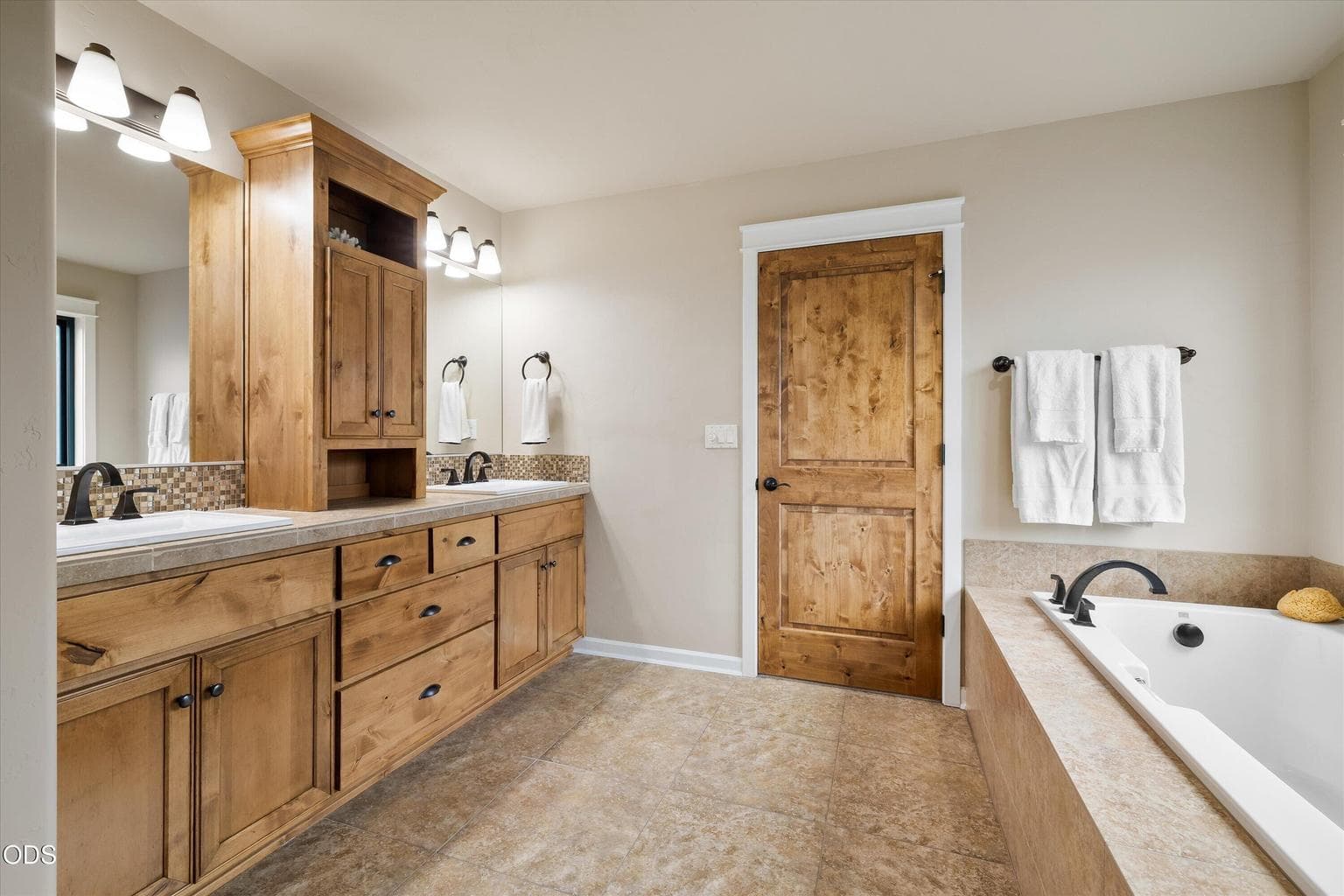 Photo of 20158 Stonegate Drive 37 of 66