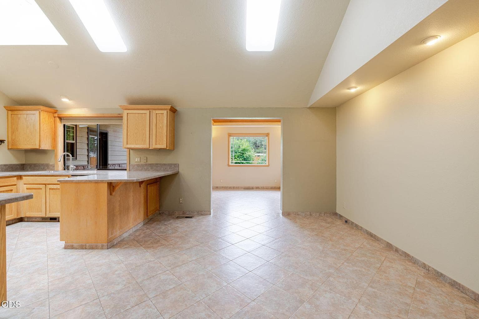 Photo of 21140 Wilderness Way 14 of 100