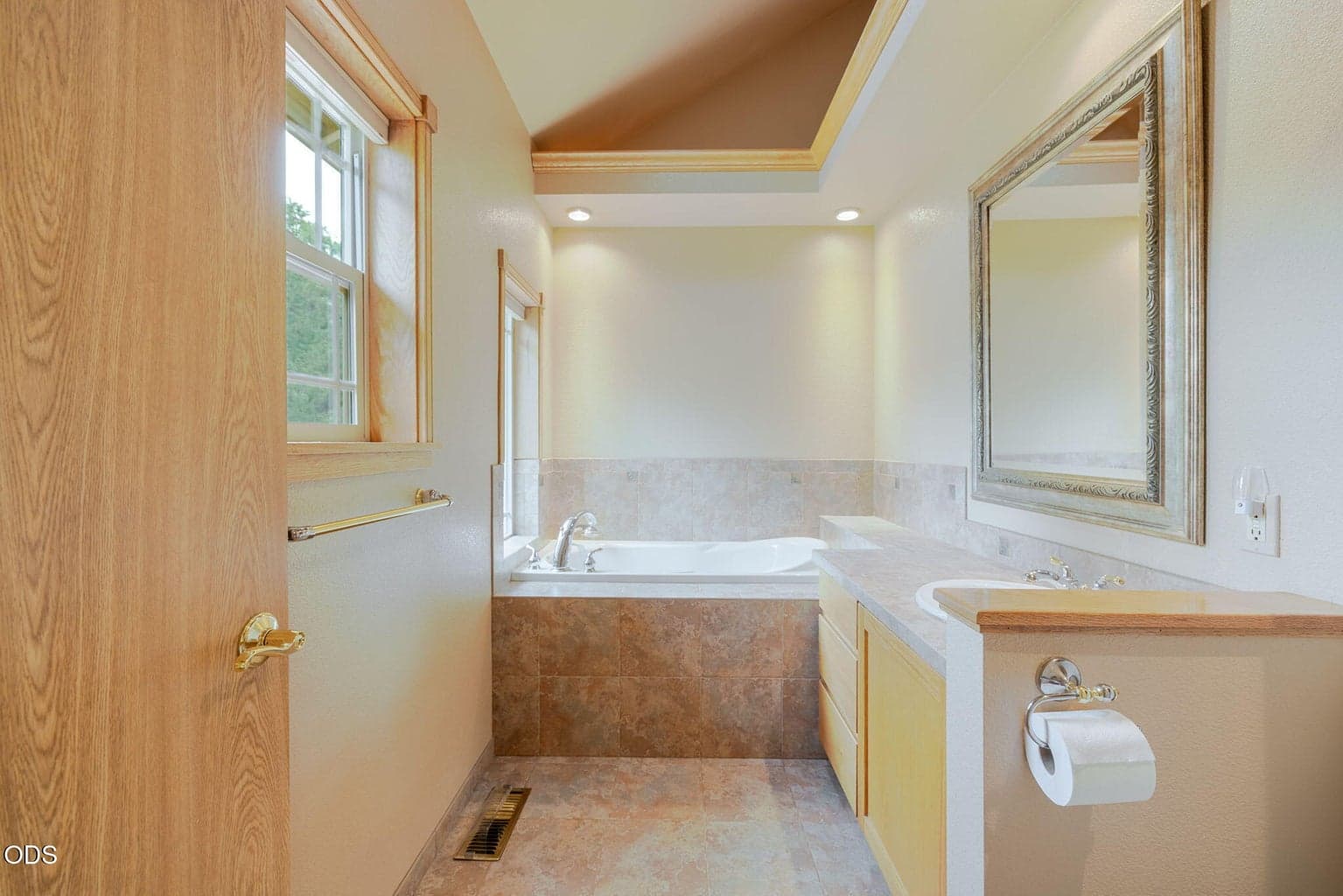 Photo of 21140 Wilderness Way 33 of 100