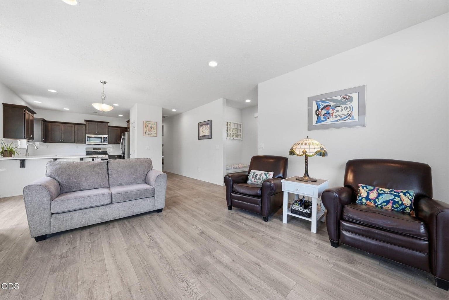 Photo of 2576 NW Teak Place 7 of 37
