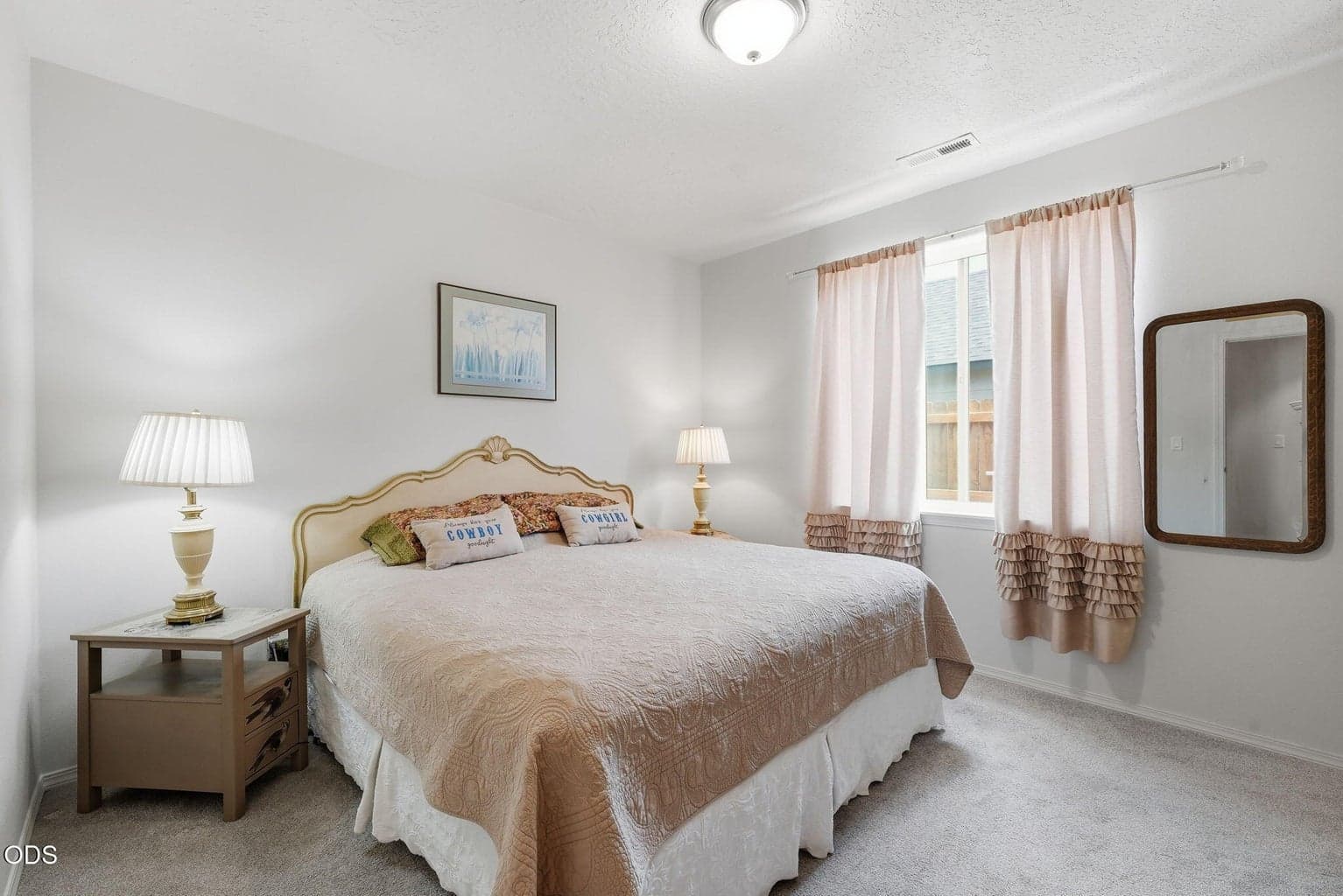 Photo of 2576 NW Teak Place 14 of 37