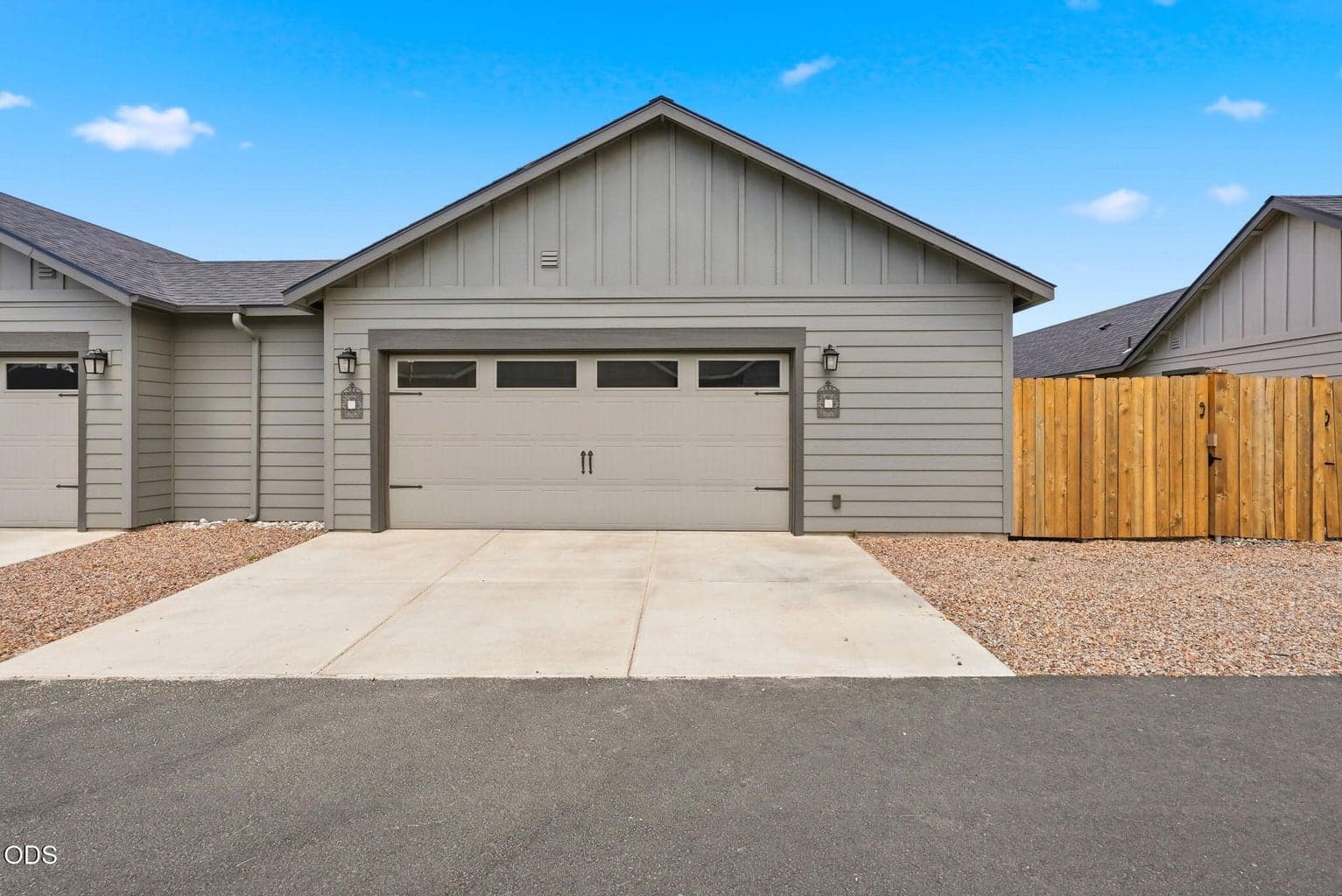 Photo of 2576 NW Teak Place 27 of 37