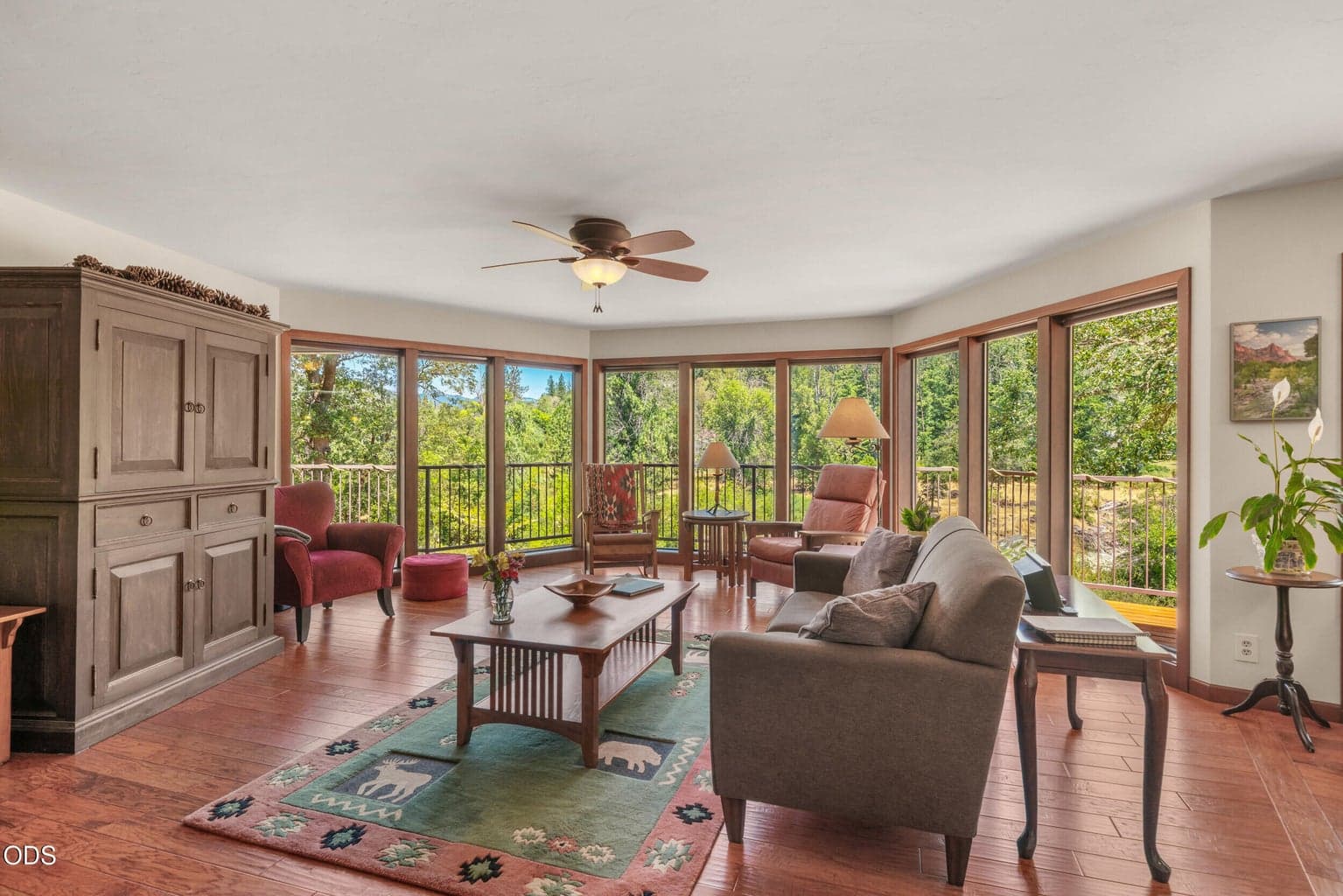 Photo of 11178 Evans Creek Road 4 of 62