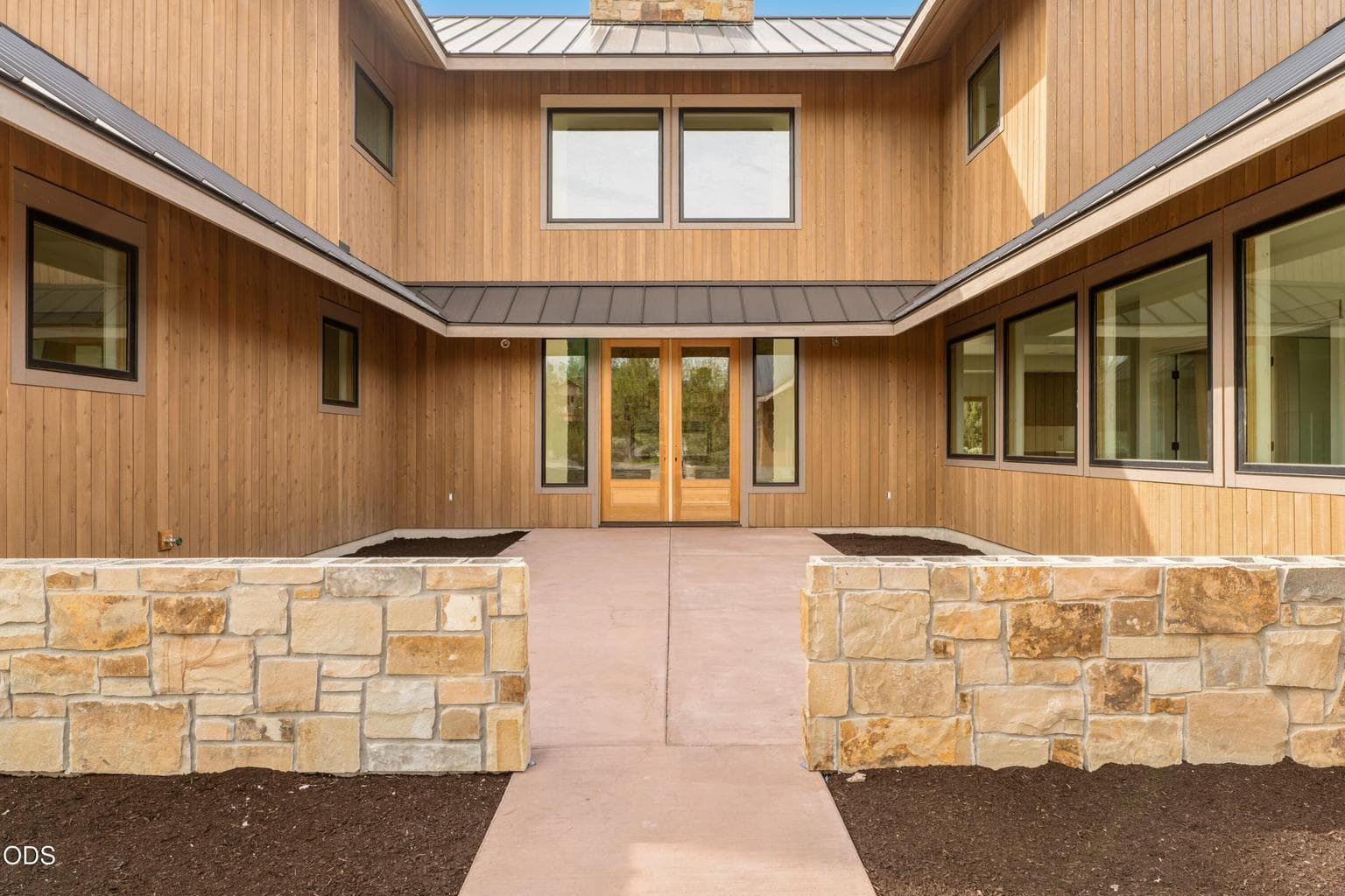 Photo of 23020 Brushline Court 3 of 70