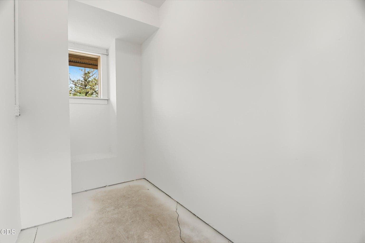 Photo of 23020 Brushline Court 24 of 70