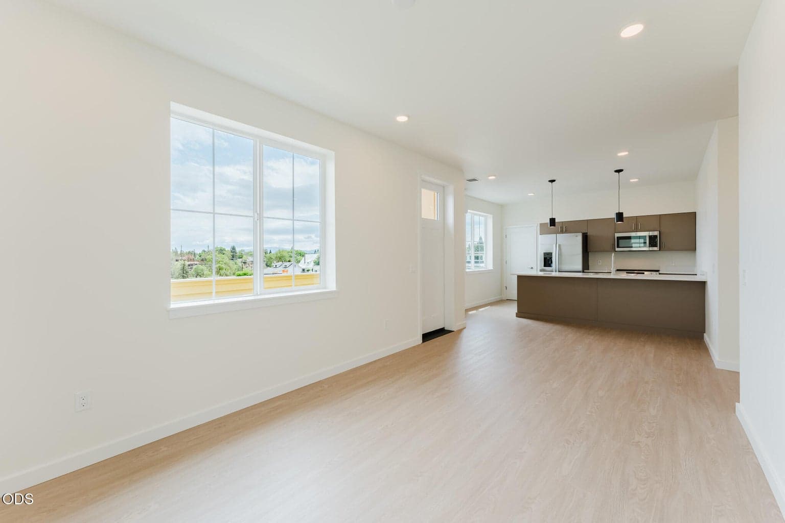 Photo of 155 NW 17th Street 6 of 27