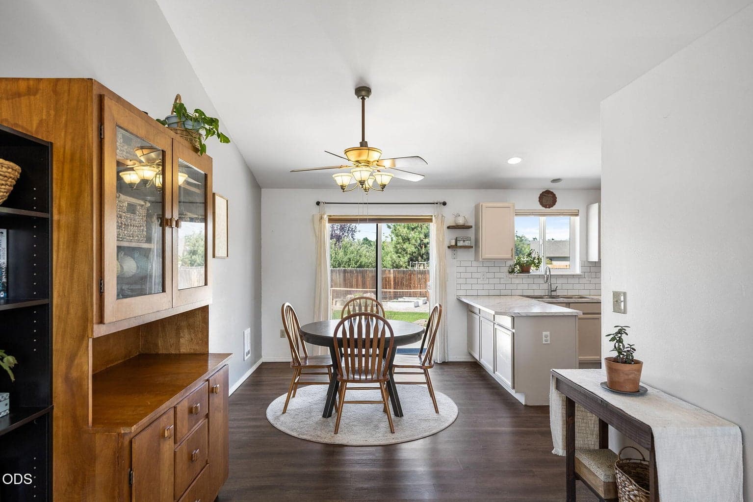 Photo of 1215 SW 32nd Court 11 of 27