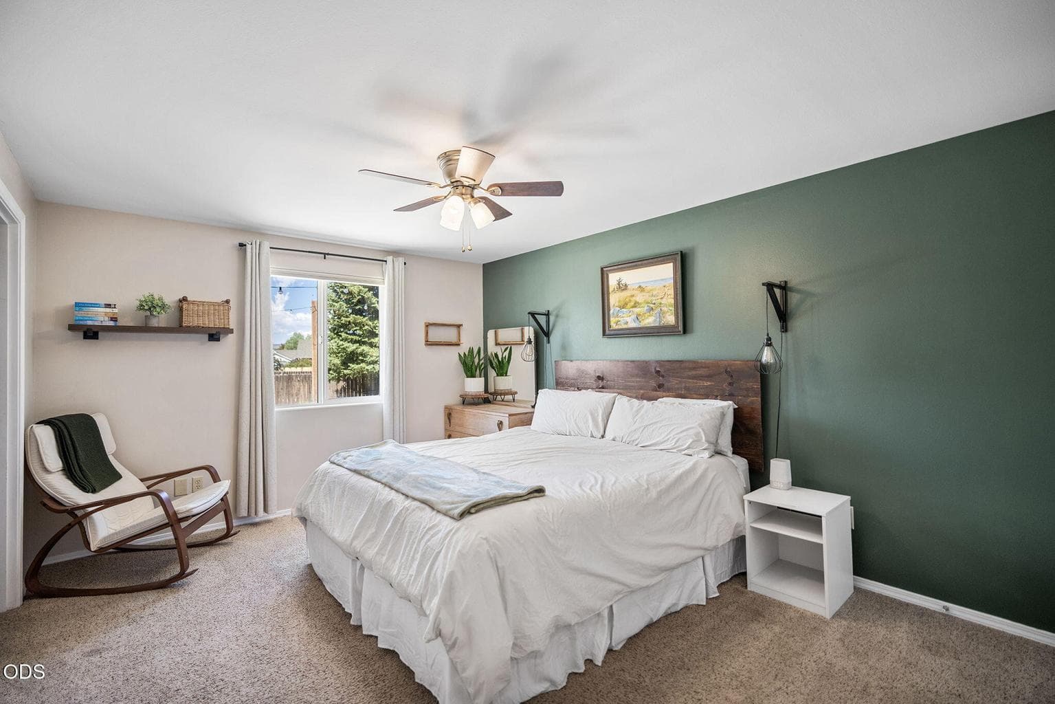 Photo of 1215 SW 32nd Court 16 of 27