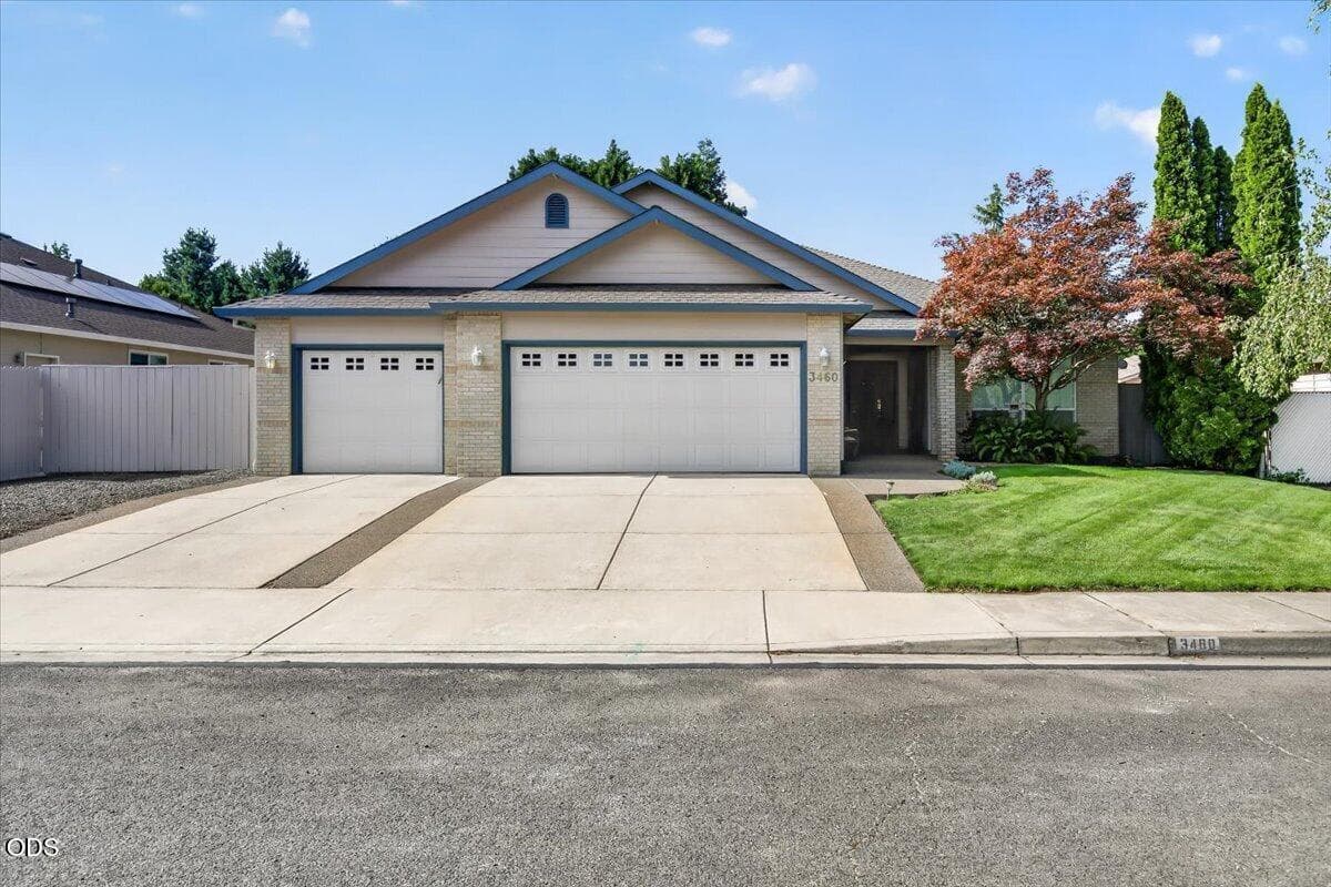Photo of 3460 Blue Blossom Drive 2 of 47