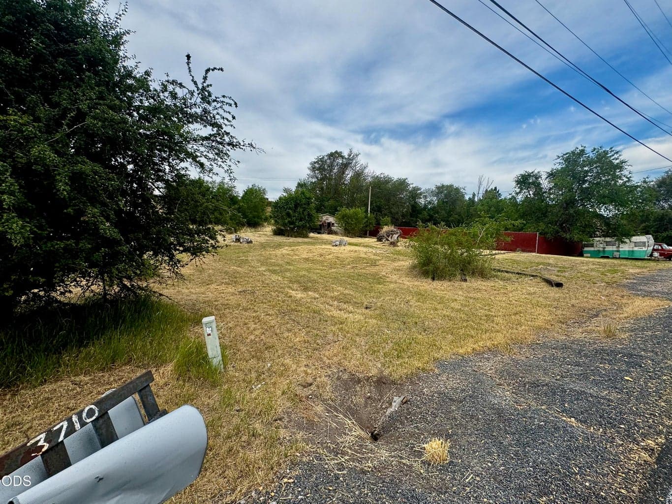 Photo of 3710 Lakeport Boulevard 1 of 29