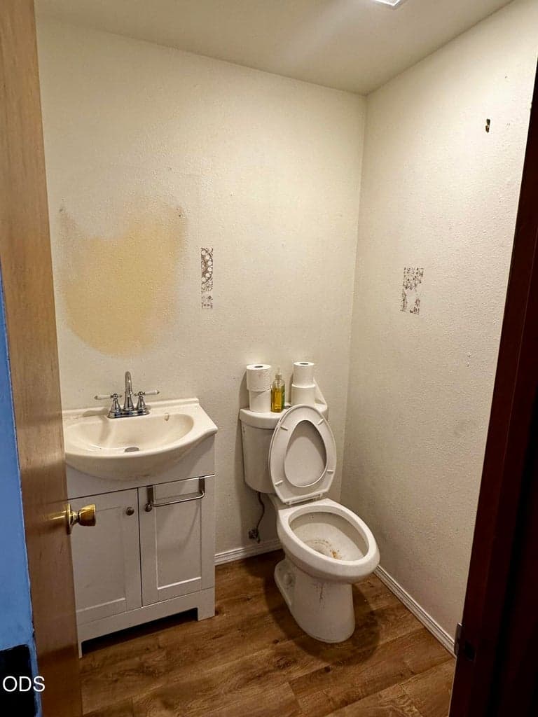 Photo of 1111 Stevens Street 3 of 11
