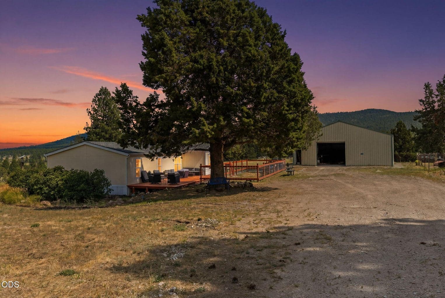 Photo of 47490 Ferguson Mountain Road 2 of 77