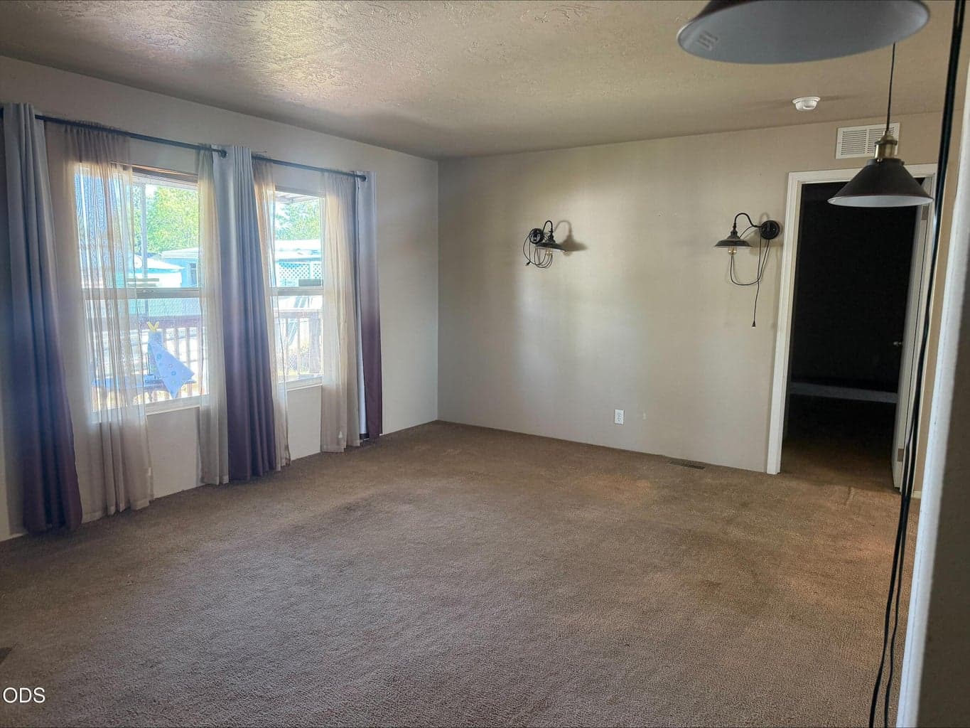 Photo of 3600 Avenue G 4 of 19