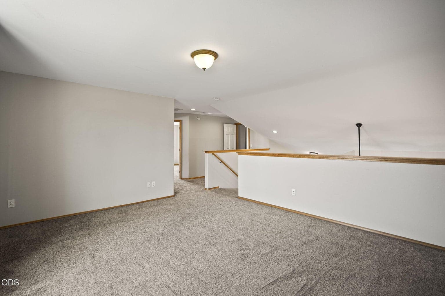 Photo of 1924 NW Joshua Tree Court 19 of 32