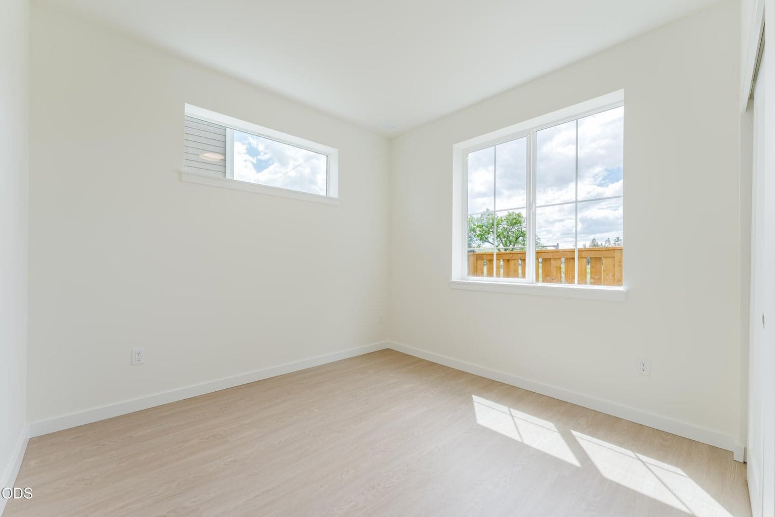Photo of 317 NW 17th Street 18 of 27