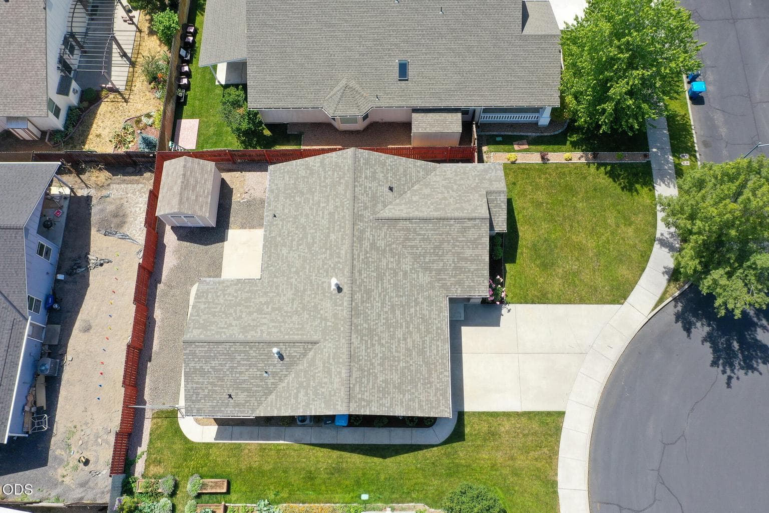 Photo of 758 Sandstone Court 4 of 16