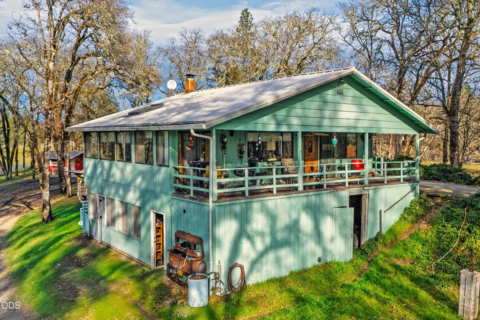 Photo of 300 6th Street 1 of 32