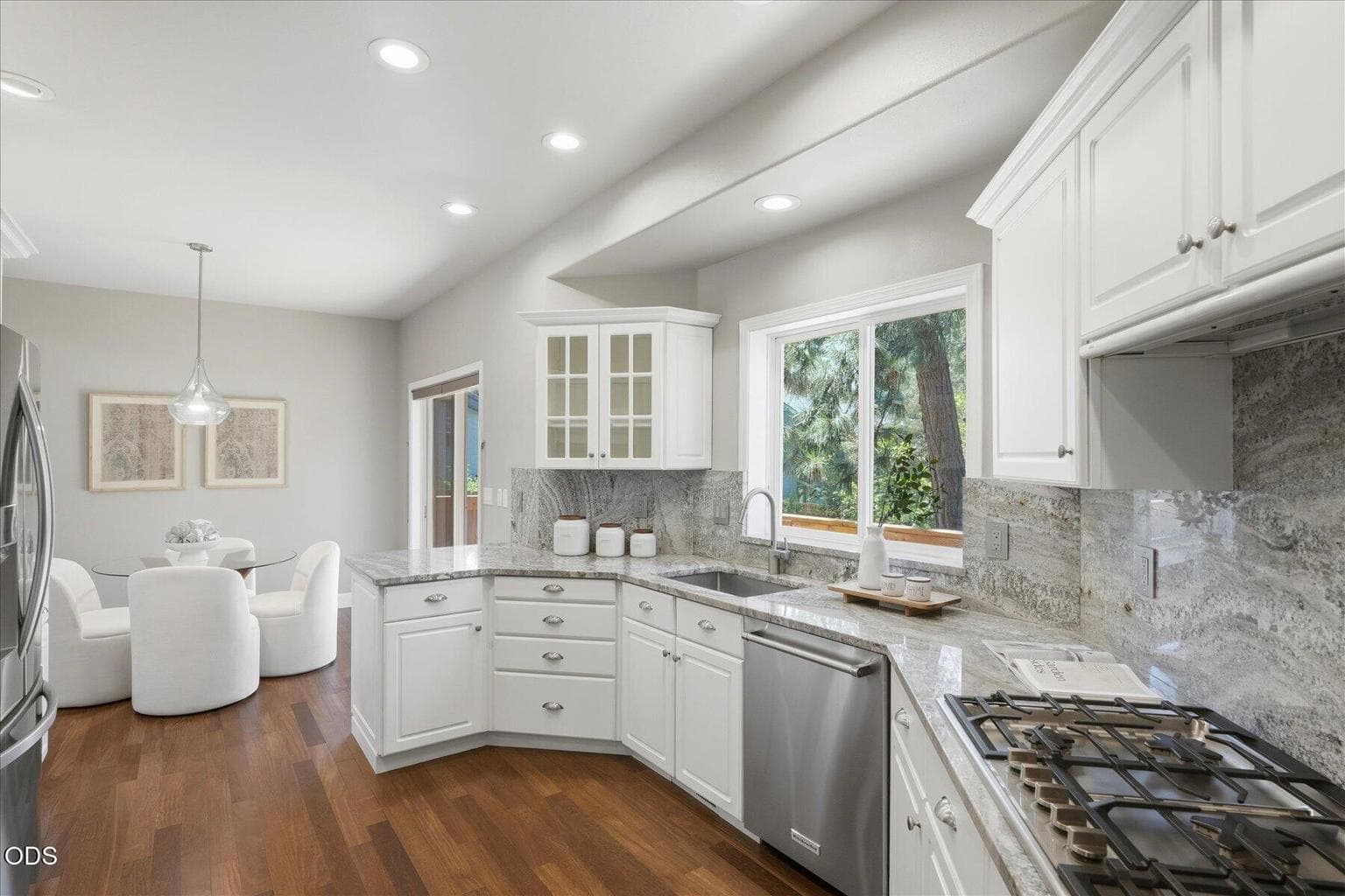 Photo of 2651 NW Nordic Avenue 15 of 53