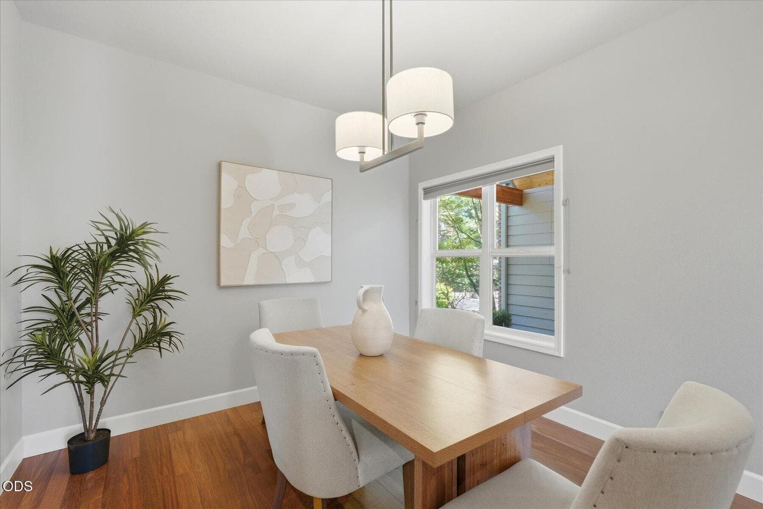 Photo of 2651 NW Nordic Avenue 16 of 53