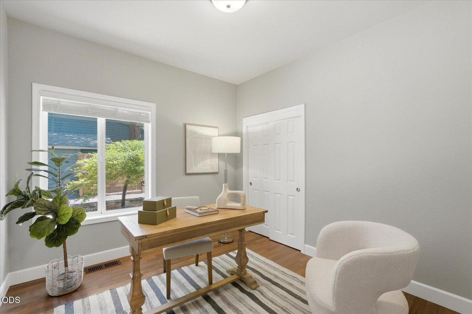 Photo of 2651 NW Nordic Avenue 30 of 53