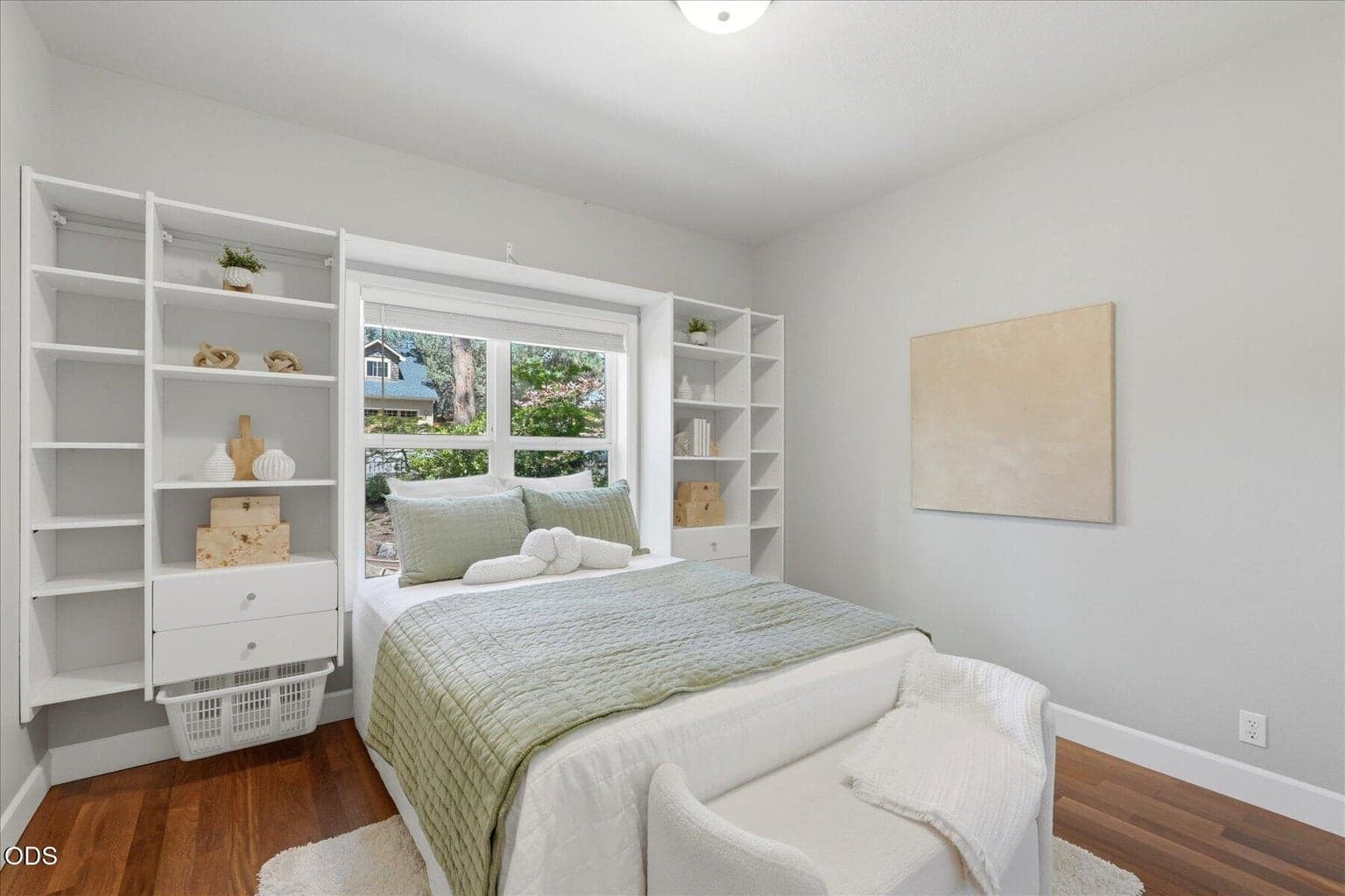 Photo of 2651 NW Nordic Avenue 34 of 53