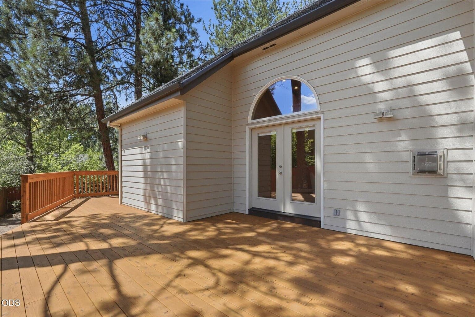Photo of 2651 NW Nordic Avenue 35 of 53