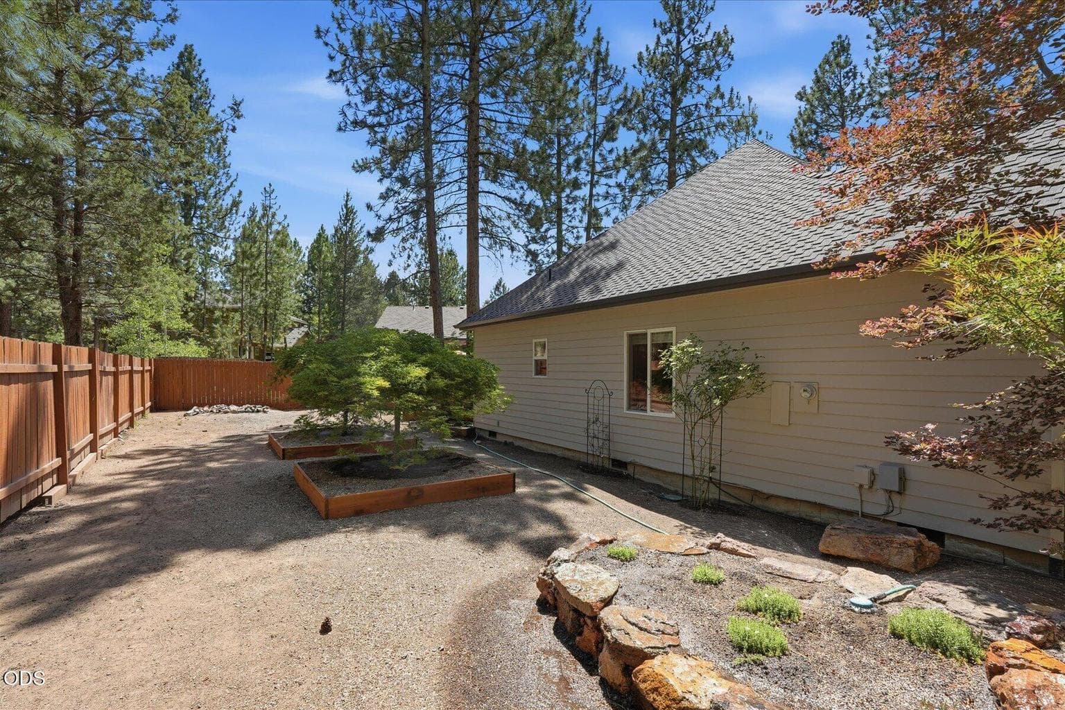 Photo of 2651 NW Nordic Avenue 44 of 53