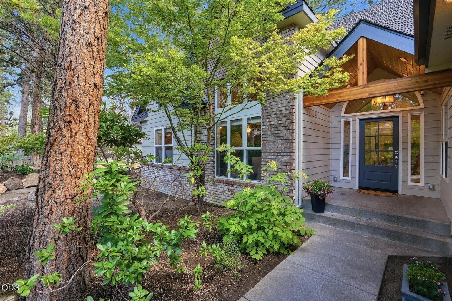 Photo of 2651 NW Nordic Avenue 50 of 53