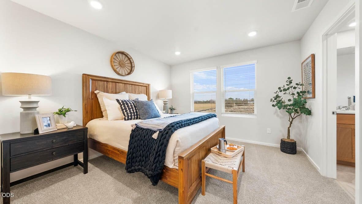 Photo of 62619 NE Lawler Place 13 of 27