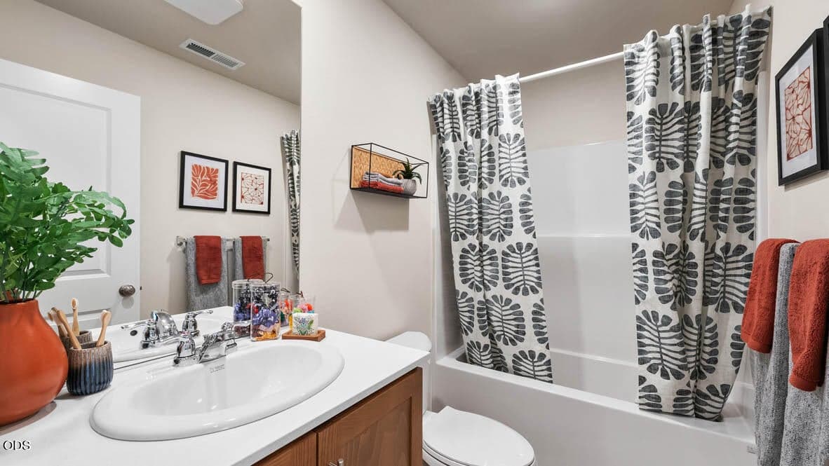 Photo of 62619 NE Lawler Place 25 of 27