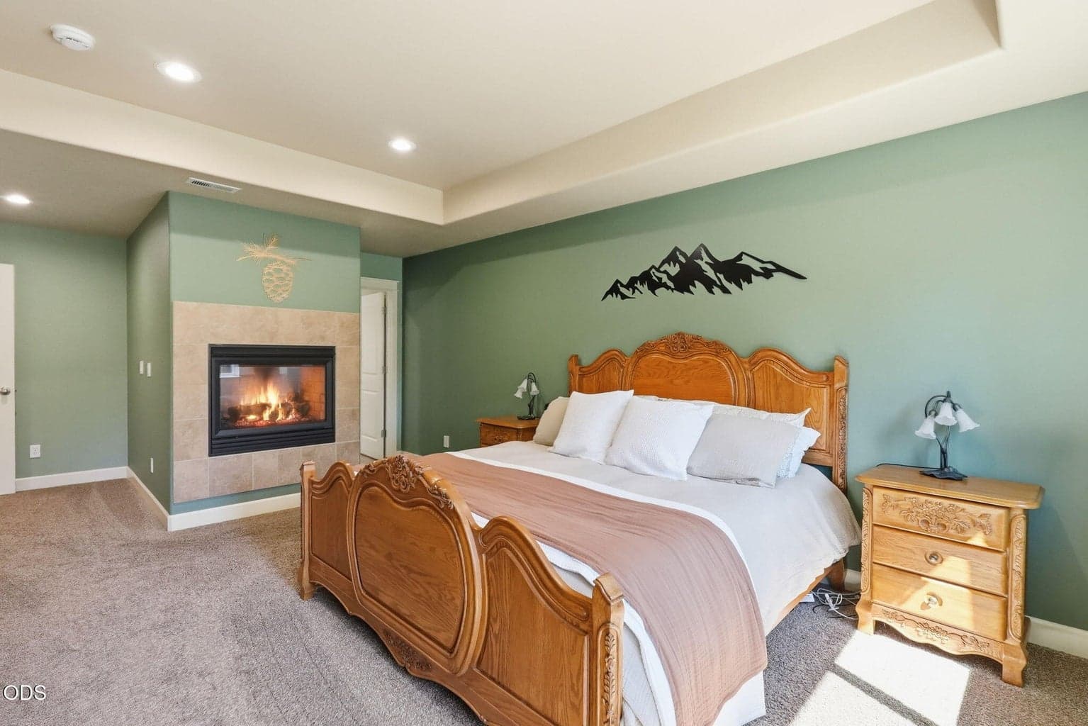 Photo of 61156 SE Sydney Harbor Drive 21 of 72