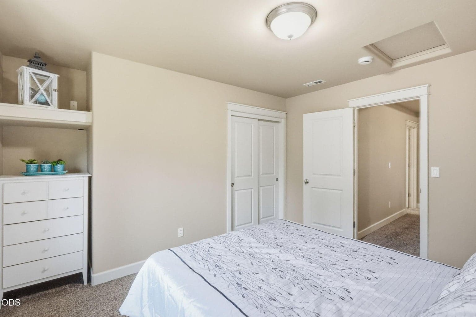 Photo of 61156 SE Sydney Harbor Drive 33 of 72
