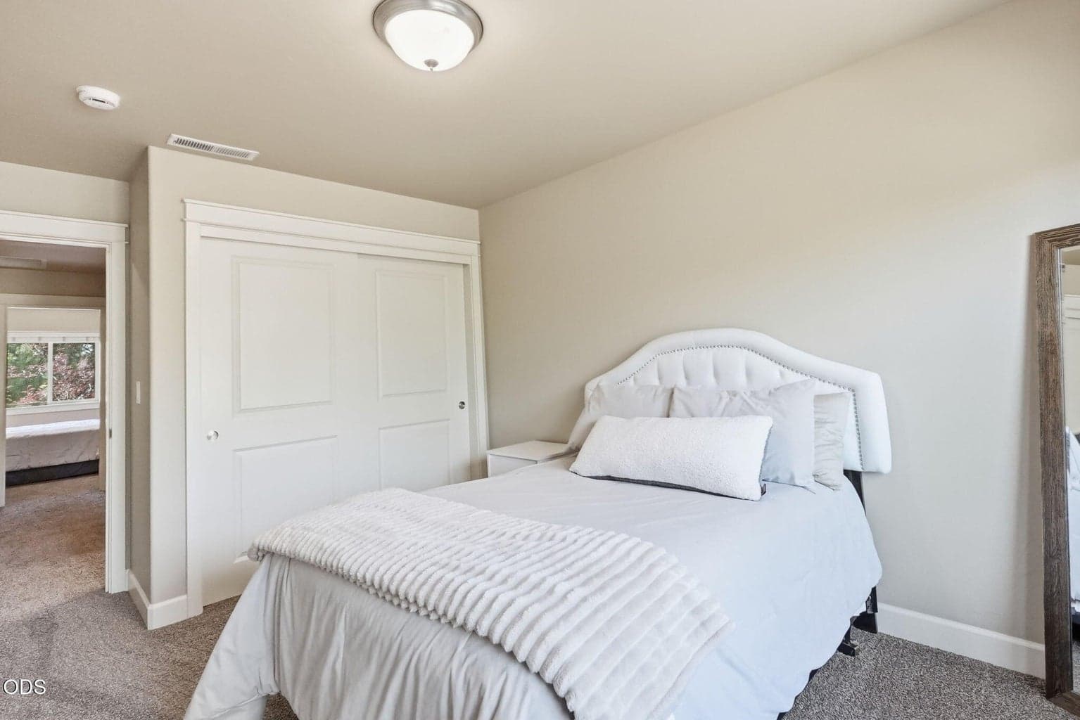Photo of 61156 SE Sydney Harbor Drive 35 of 72