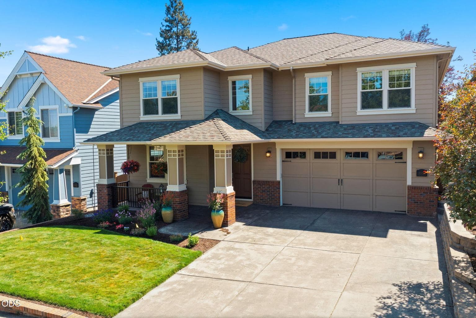Photo of 61156 Sydney Harbor Drive 1 of 72