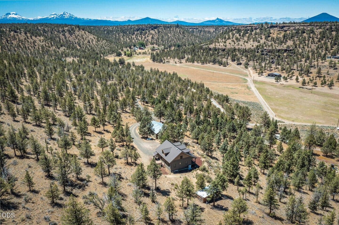 Photo of 70090 McKenzie Canyon Road 43 of 58