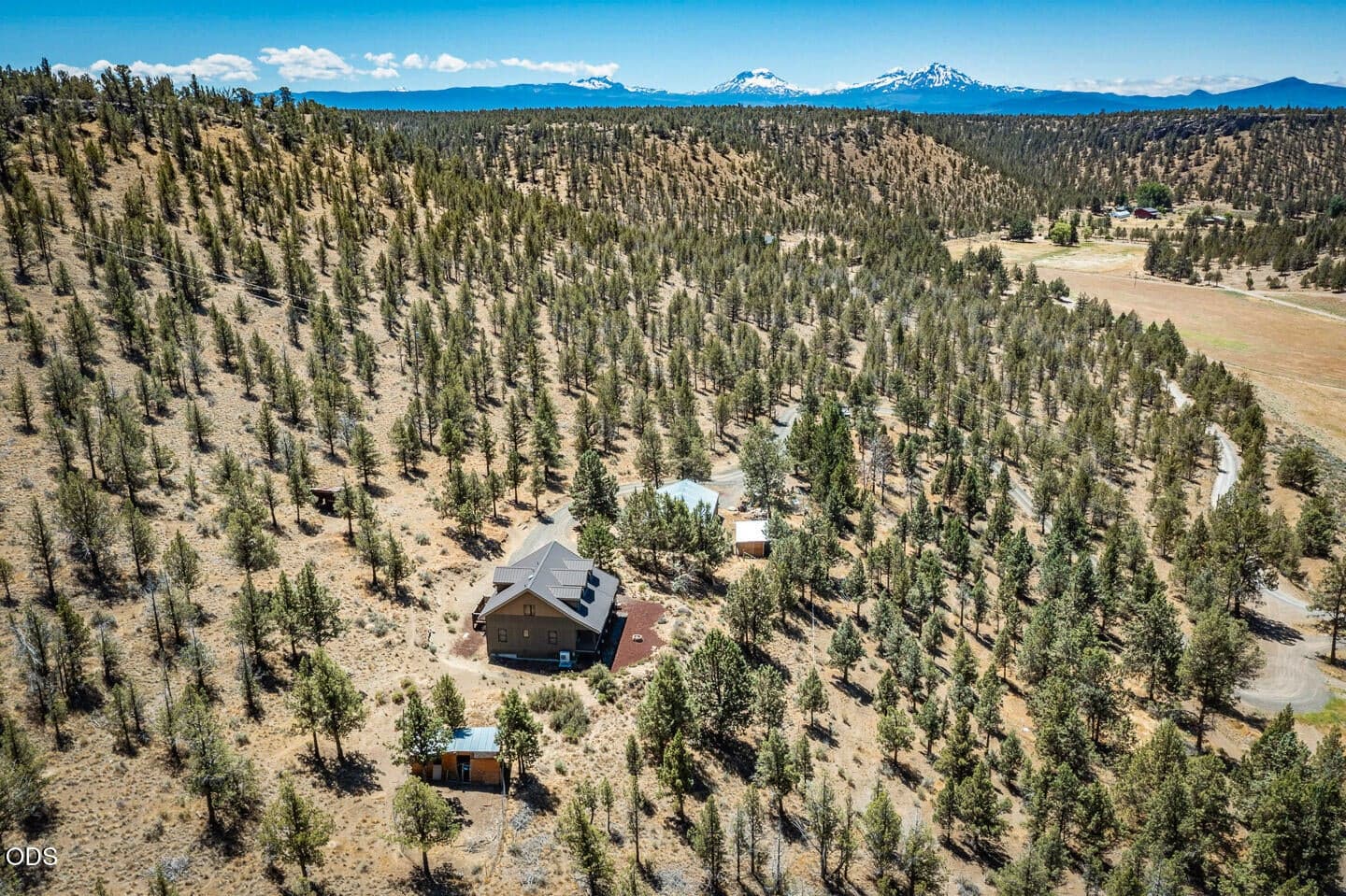 Photo of 70090 McKenzie Canyon Road 44 of 58