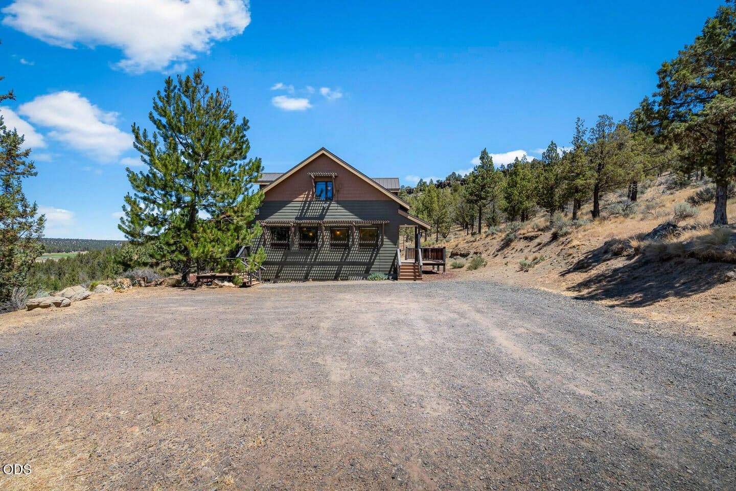 Photo of 70090 McKenzie Canyon Road 49 of 58