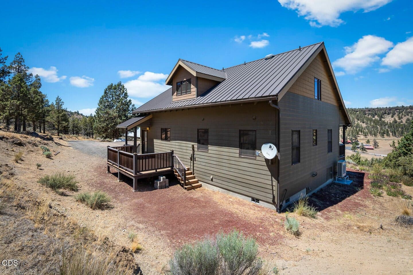 Photo of 70090 McKenzie Canyon Road 53 of 58
