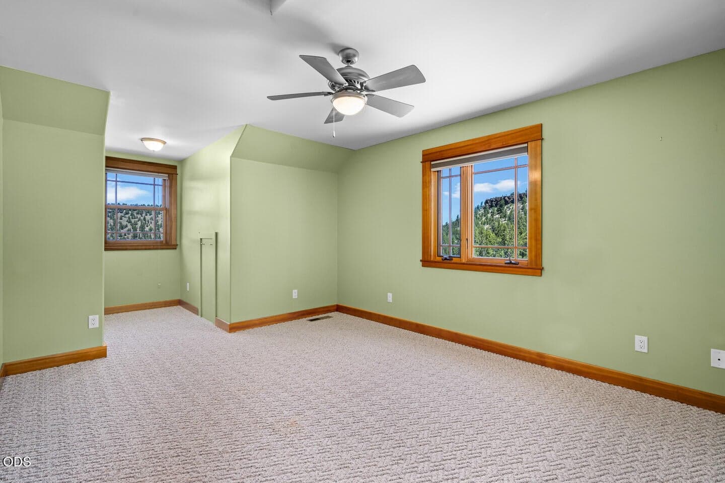 Photo of 70090 McKenzie Canyon Road 18 of 58