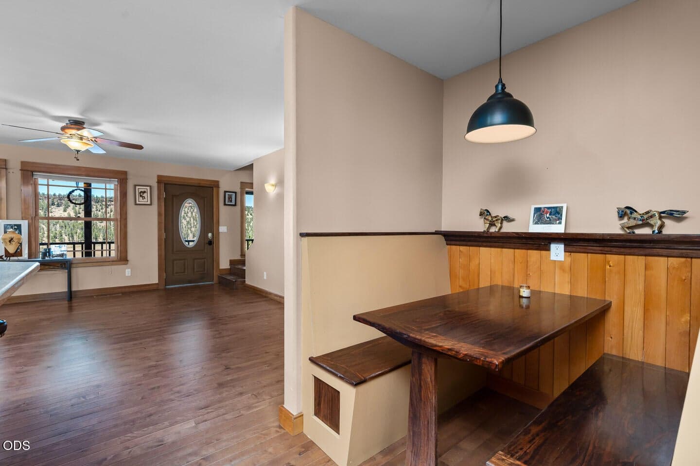 Photo of 70090 McKenzie Canyon Road 10 of 58