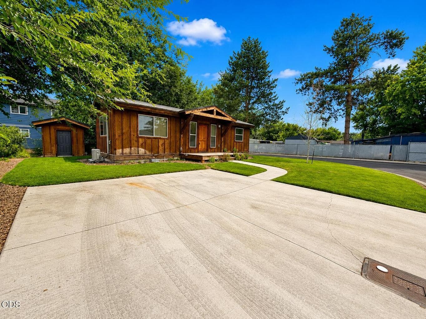 Photo of 299 Togo Lane 3 of 13